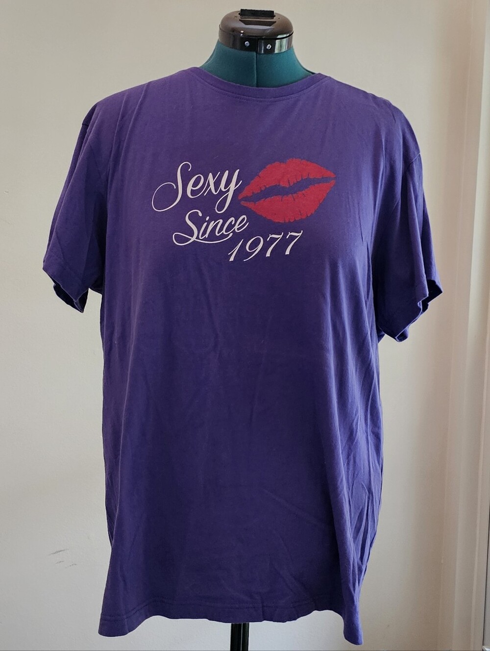 LAT Apparel Purple Graphic Tee "Sexy Since 1977" Red Lips Crewneck Short Sleeve